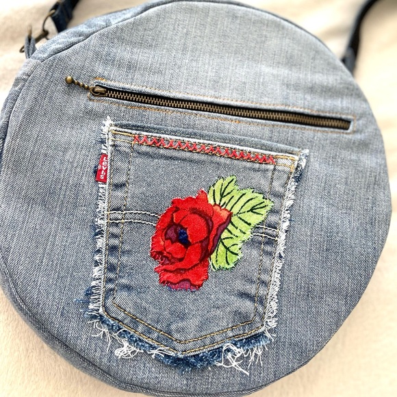 Upcycled denim jeans boho Round Crossbody bag with zipper and pockets. - Picture 10 of 12